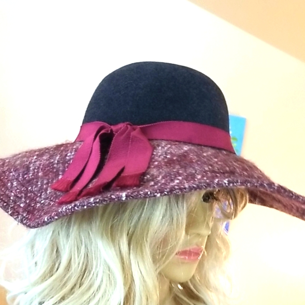 HELEN KAMINSKI Woven Wool Cotton Alpaca Multi Flecks Wine Floppy Adjustable HAT